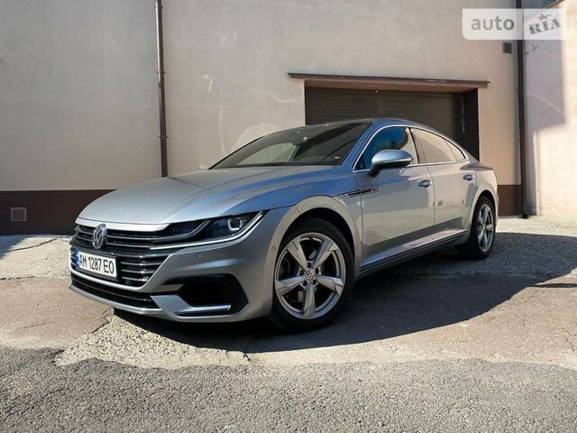 Серый Фольксваген Arteon, объемом двигателя 2 л и пробегом 73 тыс. км за 36900 $, фото 1 на Automoto.ua