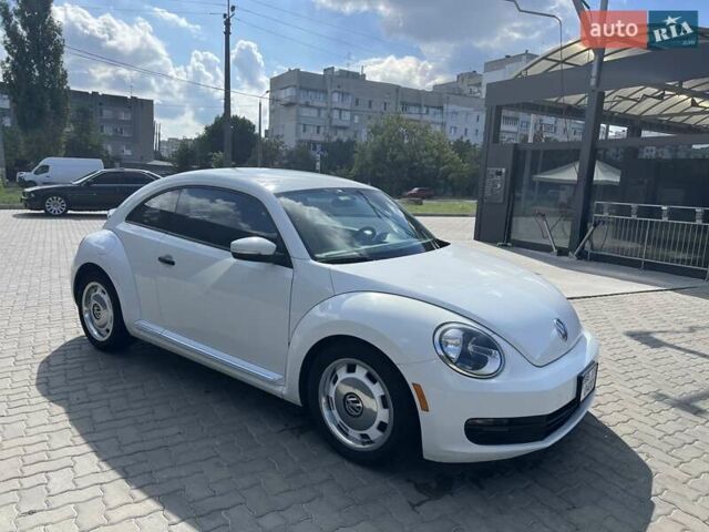 Белый Фольксваген Битл, объемом двигателя 1.78 л и пробегом 125 тыс. км за 10300 $, фото 1 на Automoto.ua
