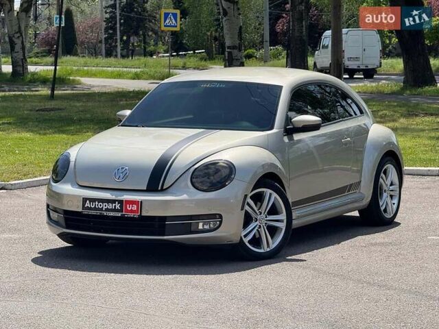 Бежевый Фольксваген Битл, объемом двигателя 1.8 л и пробегом 191 тыс. км за 9690 $, фото 1 на Automoto.ua
