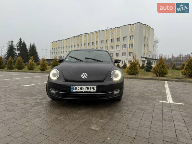 Черный Фольксваген Битл, объемом двигателя 2 л и пробегом 219 тыс. км за 13000 $, фото 1 на Automoto.ua