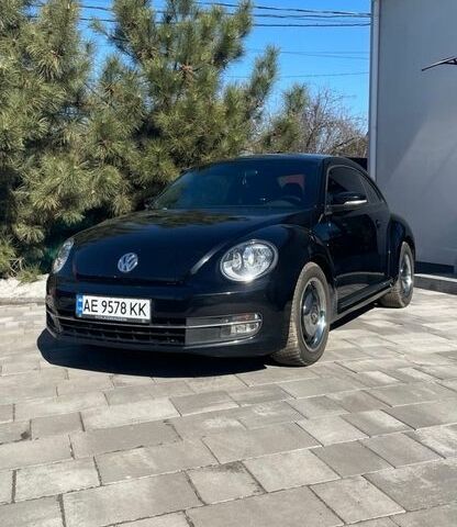 Черный Фольксваген Битл, объемом двигателя 2.5 л и пробегом 106 тыс. км за 10500 $, фото 1 на Automoto.ua