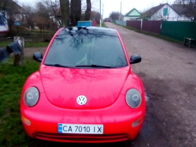 Червоний Фольксваген Бітл, об'ємом двигуна 1.8 л та пробігом 201 тис. км за 3500 $, фото 1 на Automoto.ua