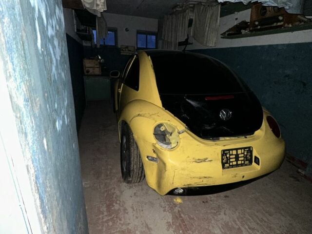 Жовтий Фольксваген Бітл, об'ємом двигуна 1.9 л та пробігом 275 тис. км за 2100 $, фото 1 на Automoto.ua