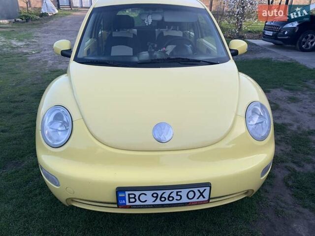 Желтый Фольксваген Битл, объемом двигателя 1.9 л и пробегом 209 тыс. км за 5200 $, фото 1 на Automoto.ua