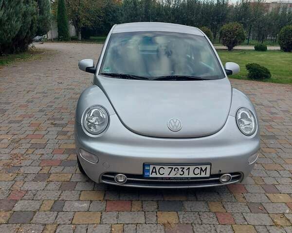 Сірий Фольксваген Бітл, об'ємом двигуна 1.98 л та пробігом 269 тис. км за 3600 $, фото 1 на Automoto.ua