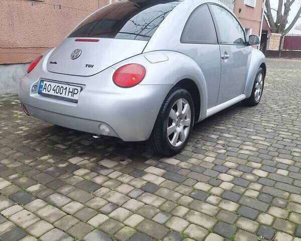 Серый Фольксваген Битл, объемом двигателя 1.9 л и пробегом 358 тыс. км за 3600 $, фото 1 на Automoto.ua