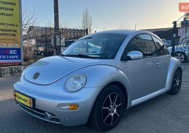Серый Фольксваген Битл, объемом двигателя 1.98 л и пробегом 178 тыс. км за 5990 $, фото 1 на Automoto.ua