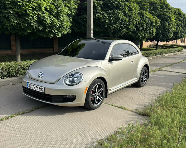 Серый Фольксваген Битл, объемом двигателя 2.48 л и пробегом 187 тыс. км за 10500 $, фото 1 на Automoto.ua