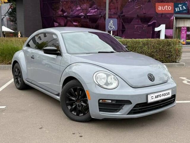 Сірий Фольксваген Бітл, об'ємом двигуна 1.8 л та пробігом 110 тис. км за 12990 $, фото 1 на Automoto.ua