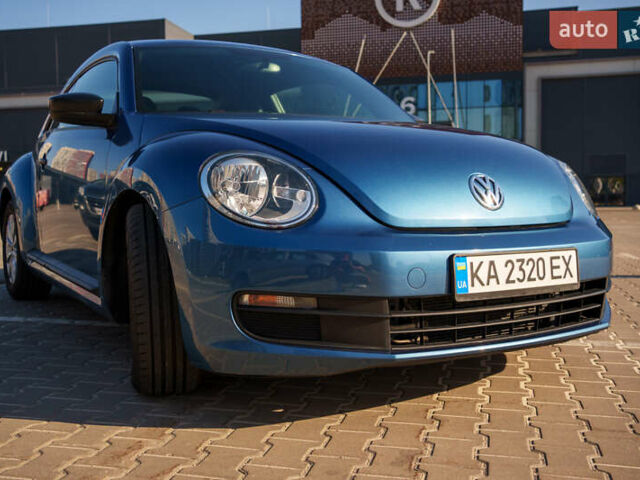 Синий Фольксваген Битл, объемом двигателя 1.8 л и пробегом 160 тыс. км за 12000 $, фото 1 на Automoto.ua