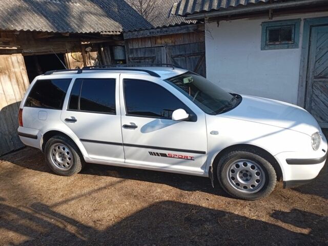 Белый Фольксваген Бора, объемом двигателя 1.9 л и пробегом 276 тыс. км за 3800 $, фото 1 на Automoto.ua