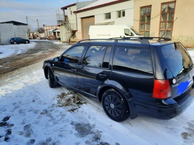 Черный Фольксваген Бора, объемом двигателя 0 л и пробегом 266 тыс. км за 3700 $, фото 1 на Automoto.ua