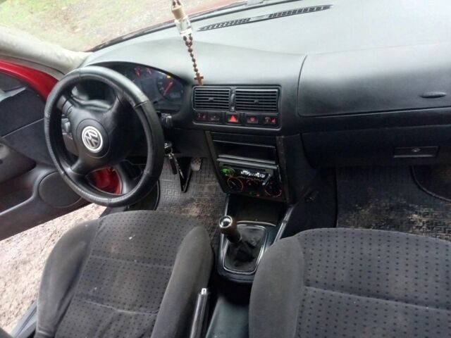 Червоний Фольксваген Бора, об'ємом двигуна 1.9 л та пробігом 278 тис. км за 3000 $, фото 1 на Automoto.ua