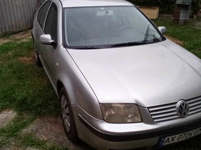 Серый Фольксваген Бора, объемом двигателя 1.6 л и пробегом 260 тыс. км за 3009 $, фото 1 на Automoto.ua