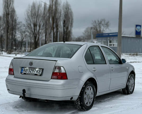 Серый Фольксваген Бора, объемом двигателя 1.6 л и пробегом 229 тыс. км за 3300 $, фото 1 на Automoto.ua