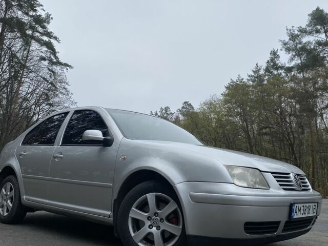 Серый Фольксваген Бора, объемом двигателя 1.9 л и пробегом 300 тыс. км за 4300 $, фото 1 на Automoto.ua