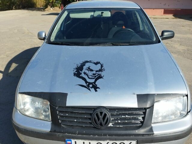 Серый Фольксваген Бора, объемом двигателя 1.6 л и пробегом 255 тыс. км за 1400 $, фото 1 на Automoto.ua