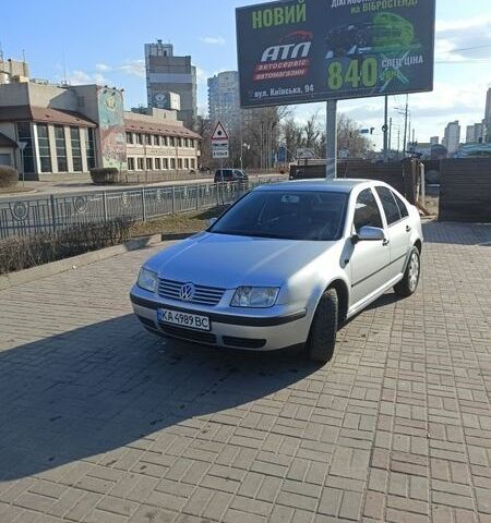 Сірий Фольксваген Бора, об'ємом двигуна 1.4 л та пробігом 298 тис. км за 3750 $, фото 1 на Automoto.ua