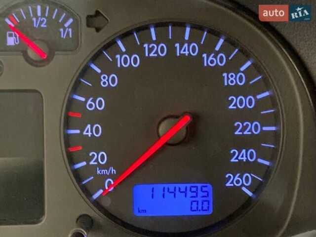 Серый Фольксваген Бора, объемом двигателя 1.6 л и пробегом 115 тыс. км за 4200 $, фото 1 на Automoto.ua