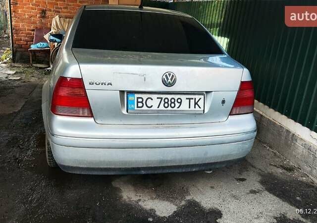 Серый Фольксваген Бора, объемом двигателя 1.6 л и пробегом 190 тыс. км за 3100 $, фото 1 на Automoto.ua