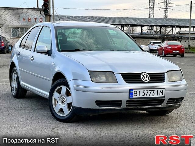 Сірий Фольксваген Бора, об'ємом двигуна 1.6 л та пробігом 275 тис. км за 3100 $, фото 1 на Automoto.ua