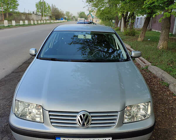 Сірий Фольксваген Бора, об'ємом двигуна 1.6 л та пробігом 144 тис. км за 5100 $, фото 1 на Automoto.ua