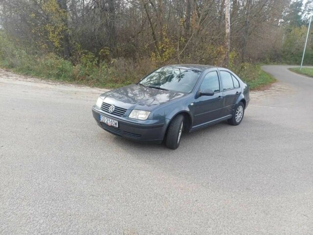 Серый Фольксваген Бора, объемом двигателя 1.9 л и пробегом 308 тыс. км за 2200 $, фото 1 на Automoto.ua