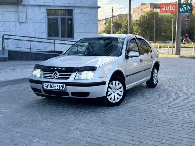 Сірий Фольксваген Бора, об'ємом двигуна 1.6 л та пробігом 350 тис. км за 3600 $, фото 1 на Automoto.ua