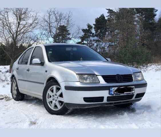 Серый Фольксваген Бора, объемом двигателя 1.9 л и пробегом 207 тыс. км за 3876 $, фото 1 на Automoto.ua