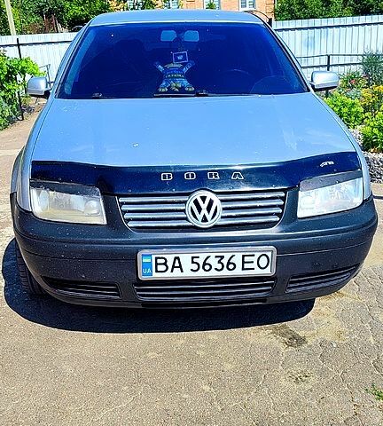 Сірий Фольксваген Бора, об'ємом двигуна 1.8 л та пробігом 312 тис. км за 3500 $, фото 1 на Automoto.ua