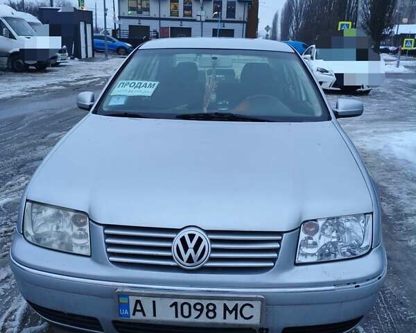 Сірий Фольксваген Бора, об'ємом двигуна 1.6 л та пробігом 238 тис. км за 4700 $, фото 1 на Automoto.ua