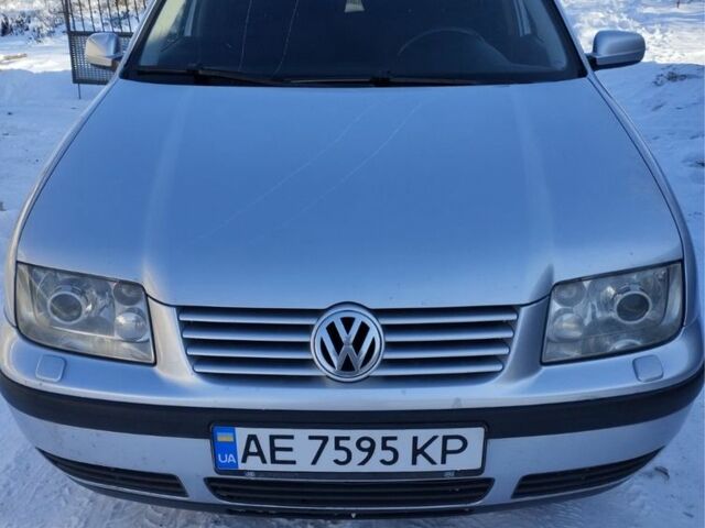 Серый Фольксваген Бора, объемом двигателя 1.6 л и пробегом 270 тыс. км за 3700 $, фото 1 на Automoto.ua