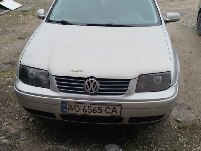 Серый Фольксваген Бора, объемом двигателя 1.9 л и пробегом 400 тыс. км за 3000 $, фото 1 на Automoto.ua