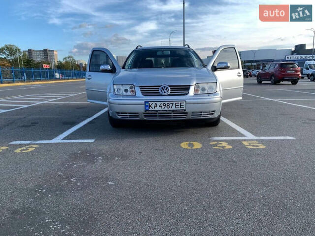 Сірий Фольксваген Бора, об'ємом двигуна 1.8 л та пробігом 290 тис. км за 4000 $, фото 1 на Automoto.ua