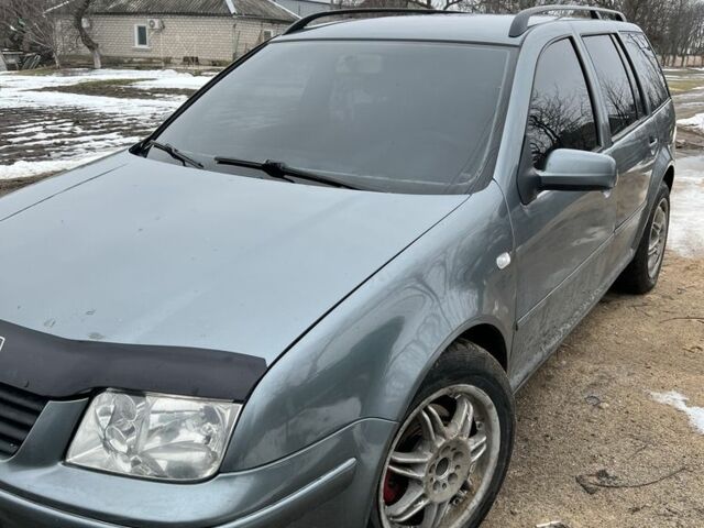 Серый Фольксваген Бора, объемом двигателя 1.9 л и пробегом 418 тыс. км за 3800 $, фото 1 на Automoto.ua