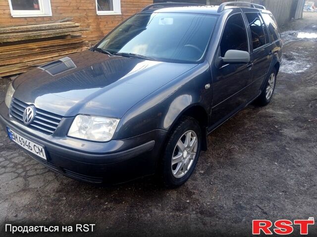 Серый Фольксваген Бора, объемом двигателя 1.6 л и пробегом 300 тыс. км за 4300 $, фото 1 на Automoto.ua