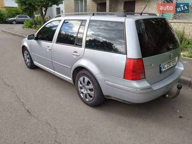 Серый Фольксваген Бора, объемом двигателя 1.6 л и пробегом 250 тыс. км за 4000 $, фото 1 на Automoto.ua