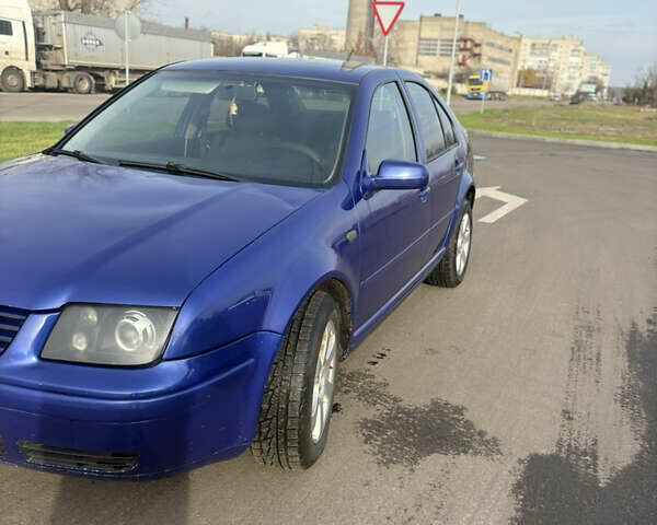 Синій Фольксваген Бора, об'ємом двигуна 1.9 л та пробігом 250 тис. км за 4500 $, фото 1 на Automoto.ua