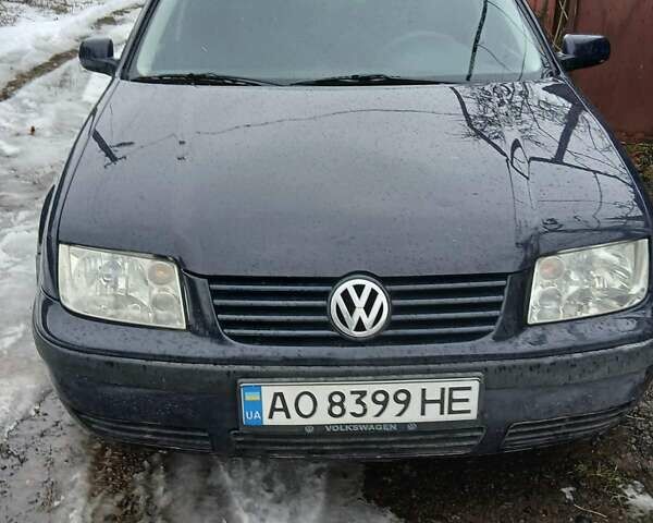 Синій Фольксваген Бора, об'ємом двигуна 1.6 л та пробігом 293 тис. км за 2700 $, фото 1 на Automoto.ua