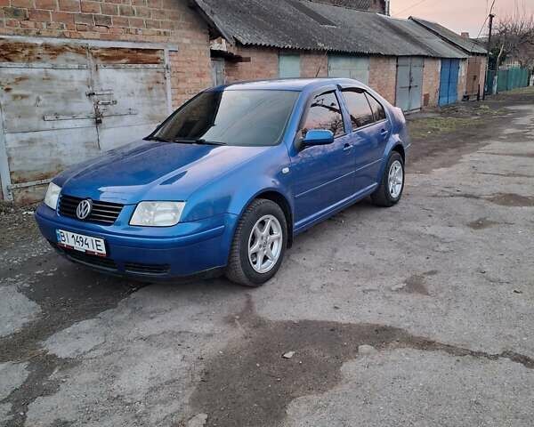 Синій Фольксваген Бора, об'ємом двигуна 1.6 л та пробігом 220 тис. км за 4700 $, фото 1 на Automoto.ua