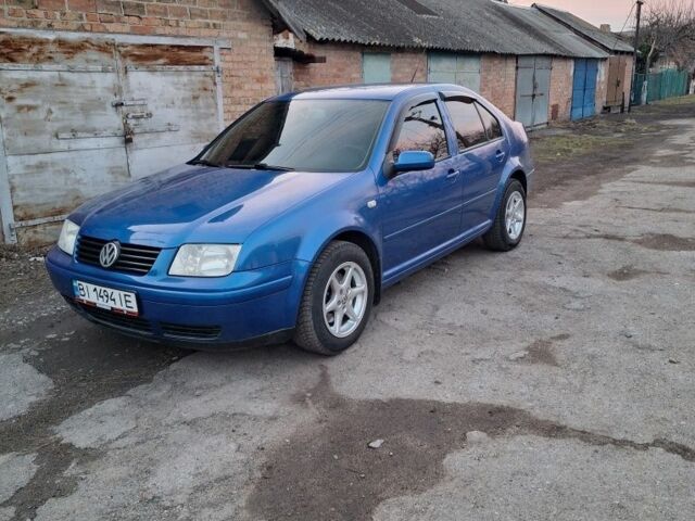 Синій Фольксваген Бора, об'ємом двигуна 1.6 л та пробігом 220 тис. км за 4700 $, фото 1 на Automoto.ua
