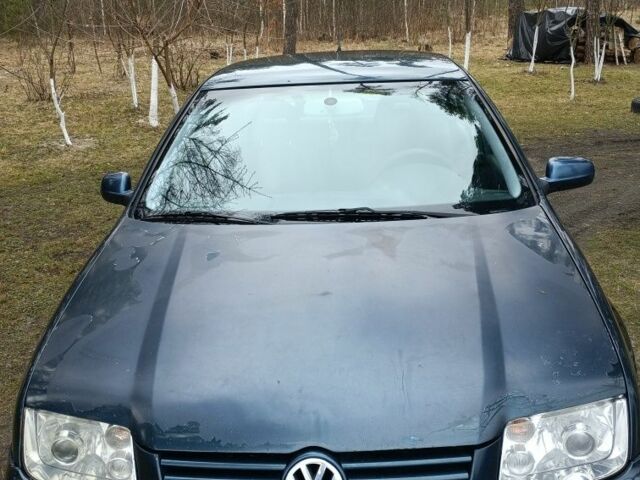 Синий Фольксваген Бора, объемом двигателя 1.6 л и пробегом 240 тыс. км за 2800 $, фото 1 на Automoto.ua