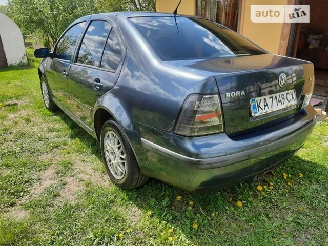 Синий Фольксваген Бора, объемом двигателя 1.9 л и пробегом 415 тыс. км за 4700 $, фото 1 на Automoto.ua