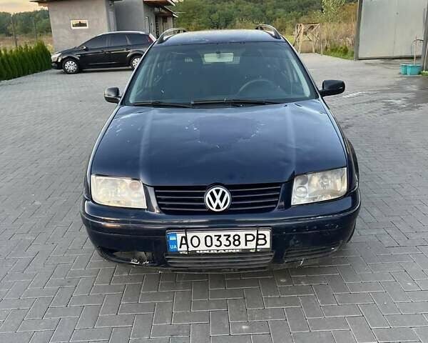 Синий Фольксваген Бора, объемом двигателя 1.9 л и пробегом 440 тыс. км за 2700 $, фото 1 на Automoto.ua