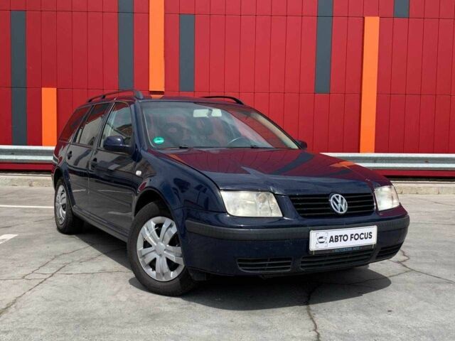 Синій Фольксваген Бора, об'ємом двигуна 0 л та пробігом 238 тис. км за 4490 $, фото 1 на Automoto.ua