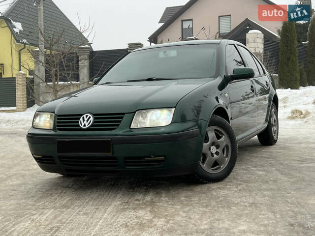 Зеленый Фольксваген Бора, объемом двигателя 1.9 л и пробегом 276 тыс. км за 4299 $, фото 1 на Automoto.ua