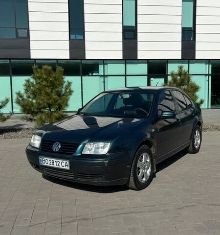 Зеленый Фольксваген Бора, объемом двигателя 1.6 л и пробегом 273 тыс. км за 2600 $, фото 1 на Automoto.ua