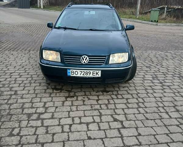 Зеленый Фольксваген Бора, объемом двигателя 1.6 л и пробегом 225 тыс. км за 3500 $, фото 1 на Automoto.ua