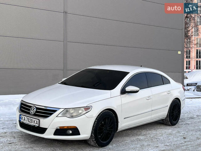 Белый Фольксваген CC / Passat CC, объемом двигателя 2 л и пробегом 244 тыс. км за 7000 $, фото 1 на Automoto.ua