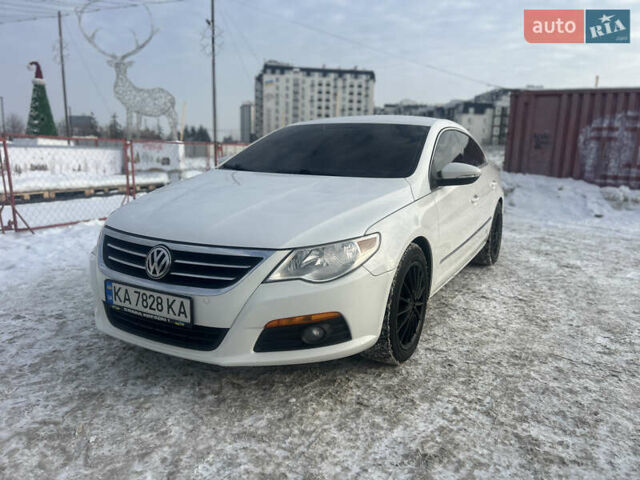 Білий Фольксваген CC / Passat CC, об'ємом двигуна 1.98 л та пробігом 243 тис. км за 7600 $, фото 1 на Automoto.ua